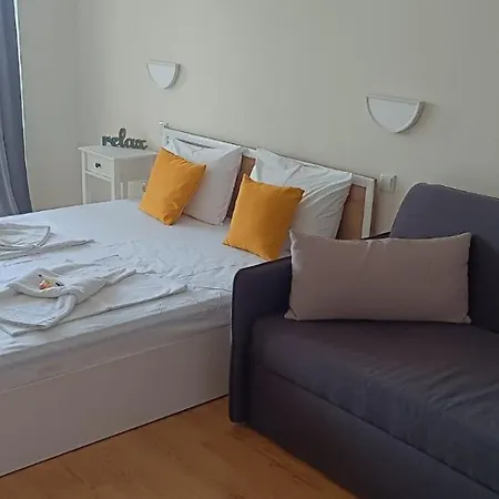 Daire Sea View At Royal Palm Sveti Vlas
